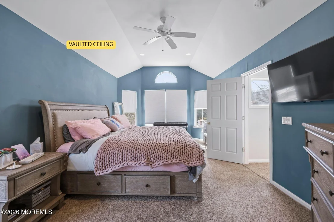 Photo of 360 River Terrace