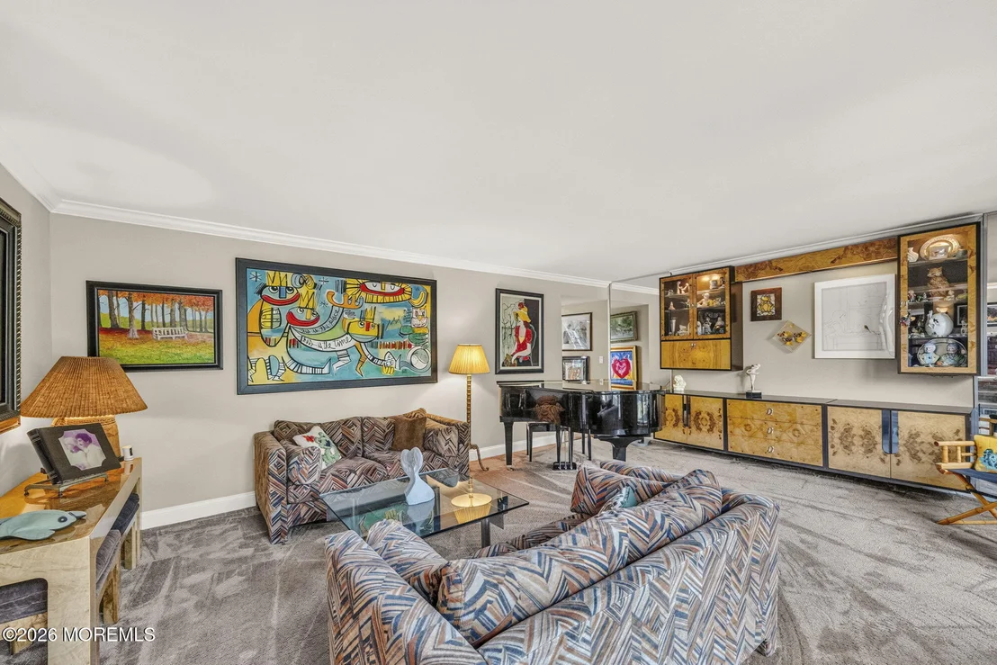 Photo of 60 Cannonade Drive W