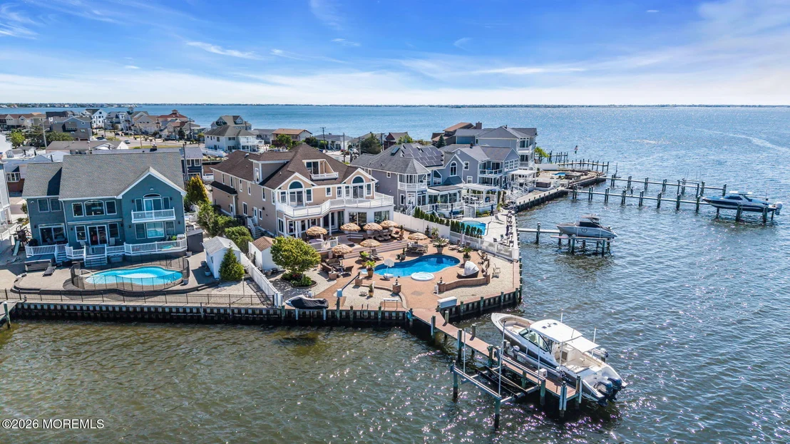 Photo of 531 Bayview Drive