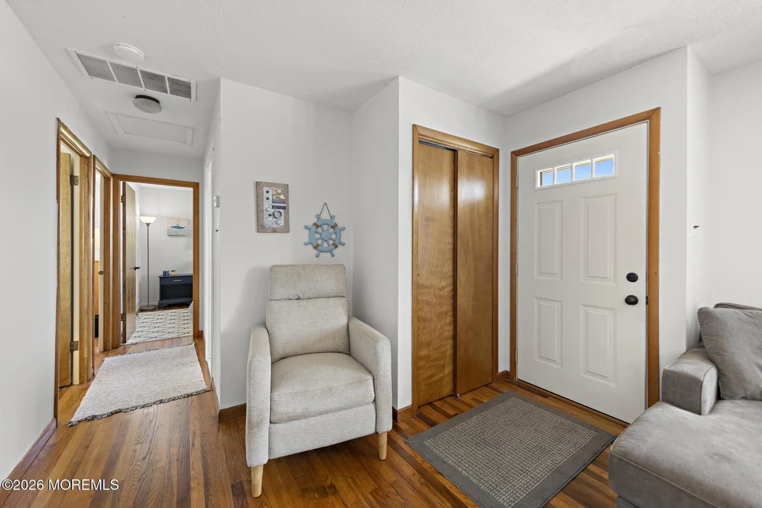 Photo of 34 Lake Singleton Court