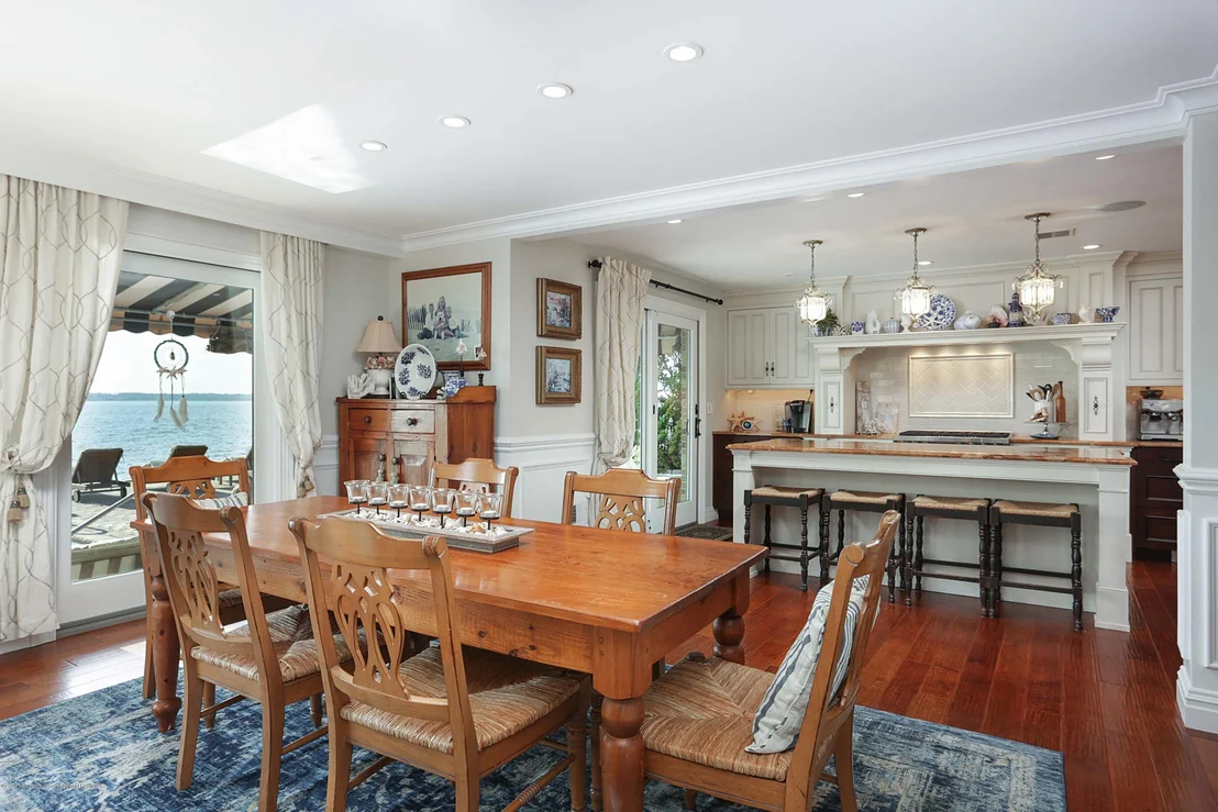 Photo of 207 Pointe Drive