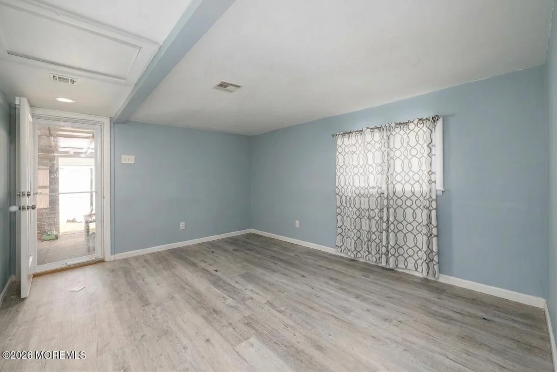 Photo of 706 Tampa Road