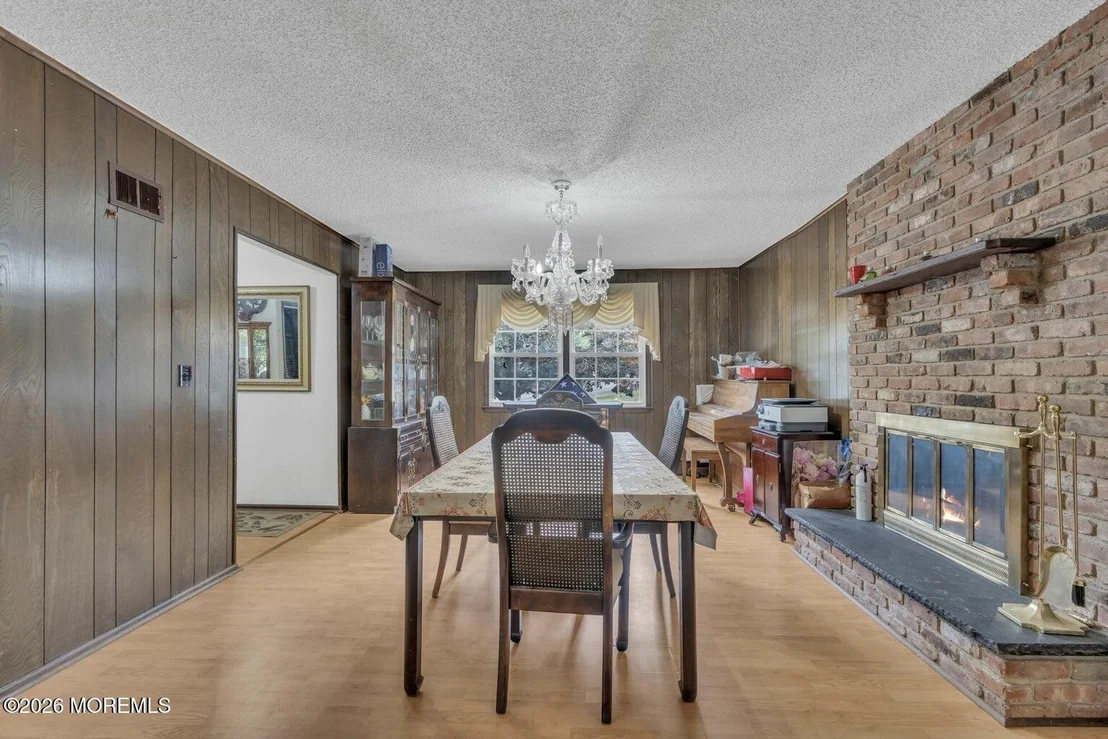 Photo of 151 Cardinal Drive