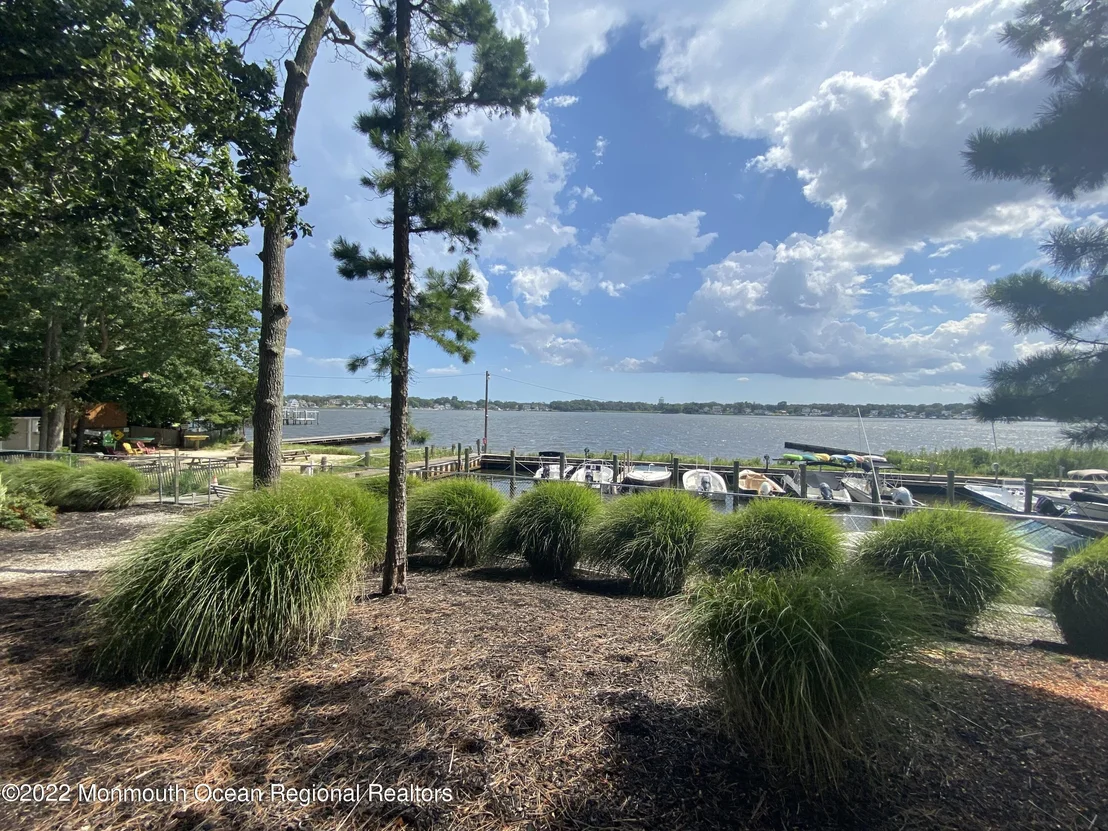 Photo of 380 Shawnee Drive