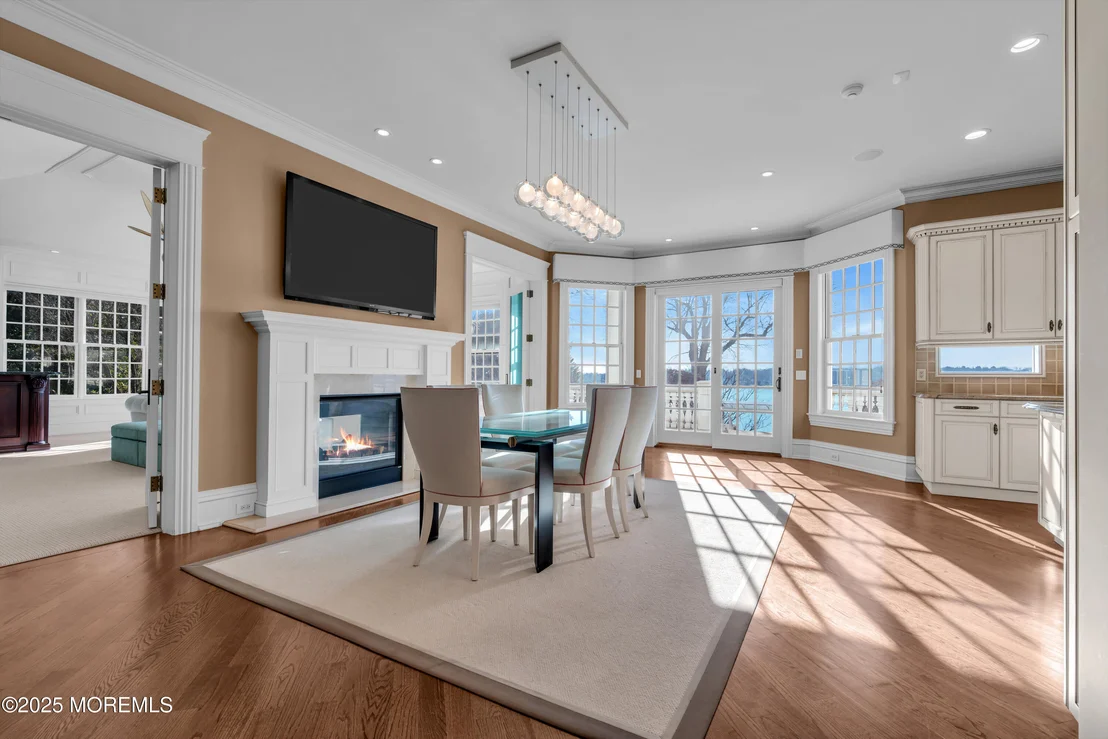 Photo of 934 Navesink River Road