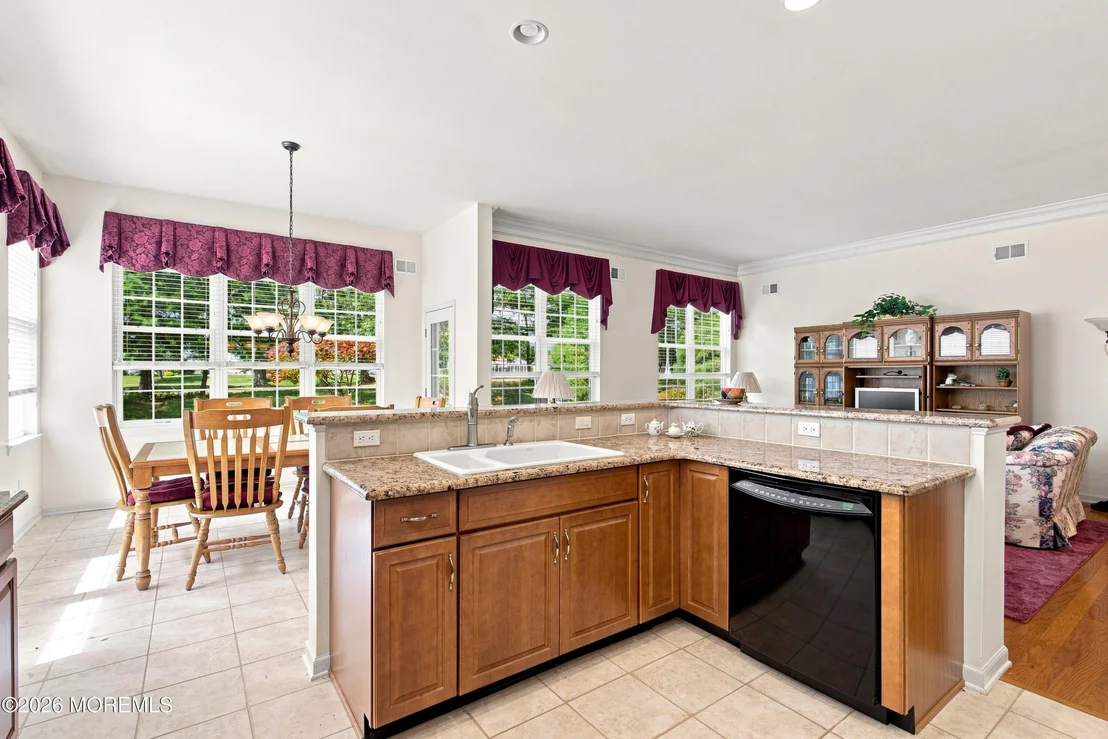 Photo of 16 Bay Hill Road