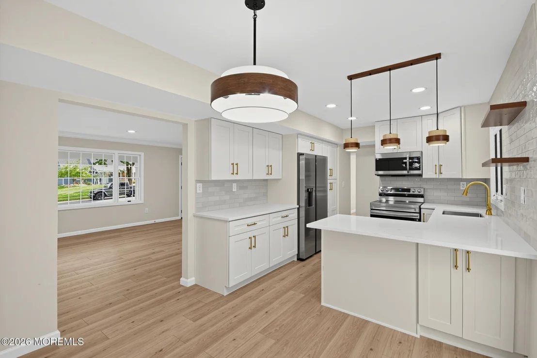 Photo of 95 Warren Drive