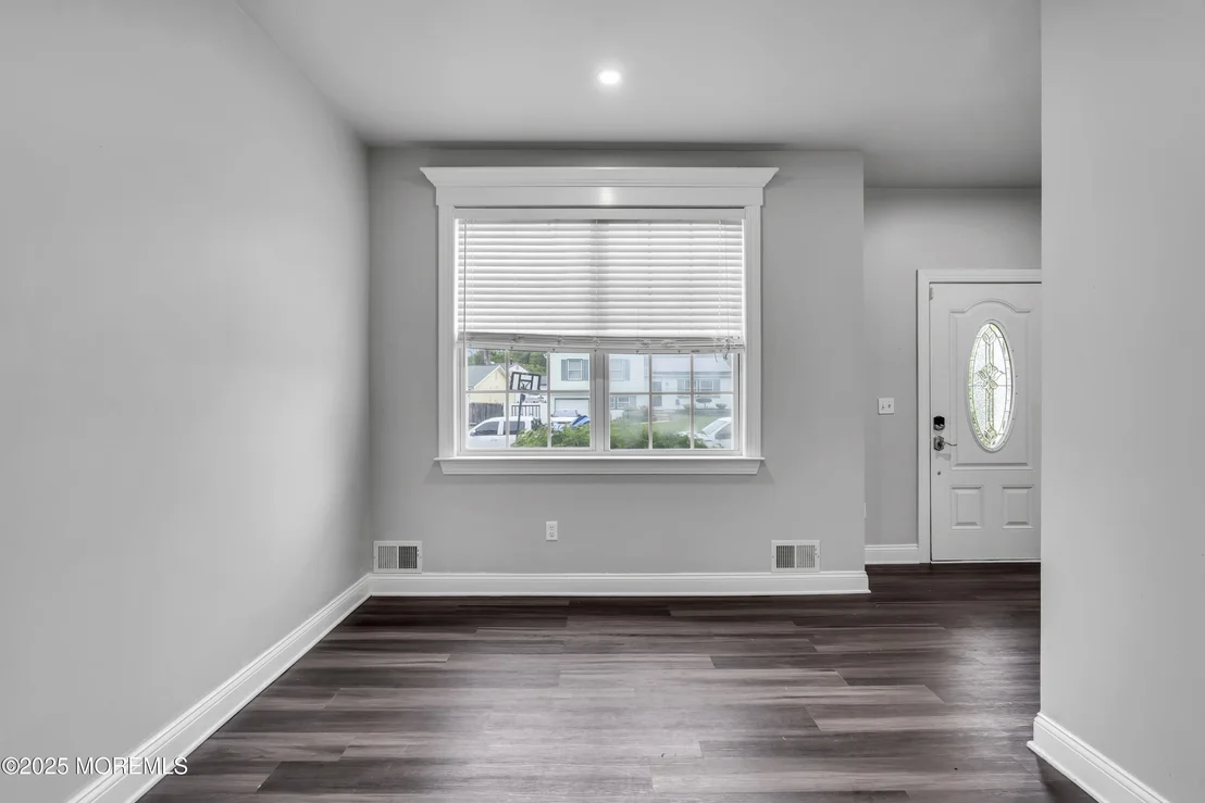 Photo of 21 Midship Drive