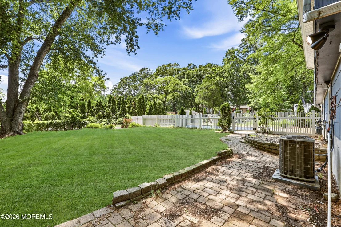 Photo of 5 Dogwood Drive