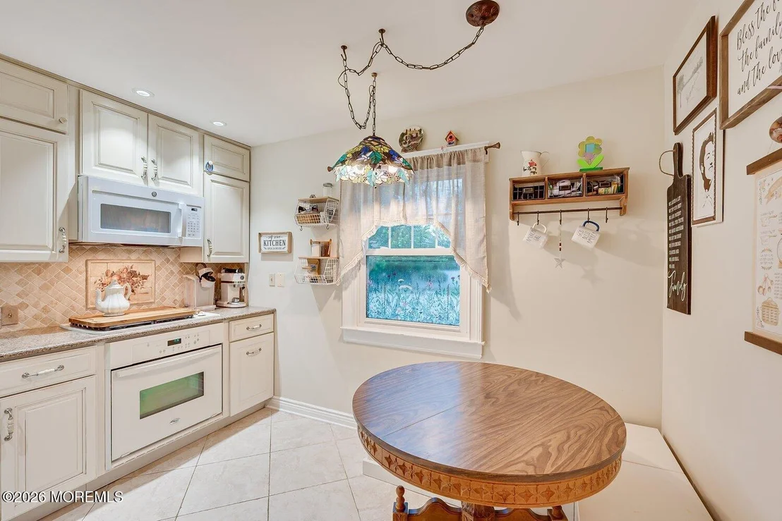 Photo of 4 Bucknell Drive
