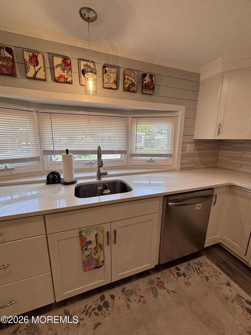 Photo of 42 Douglas Drive