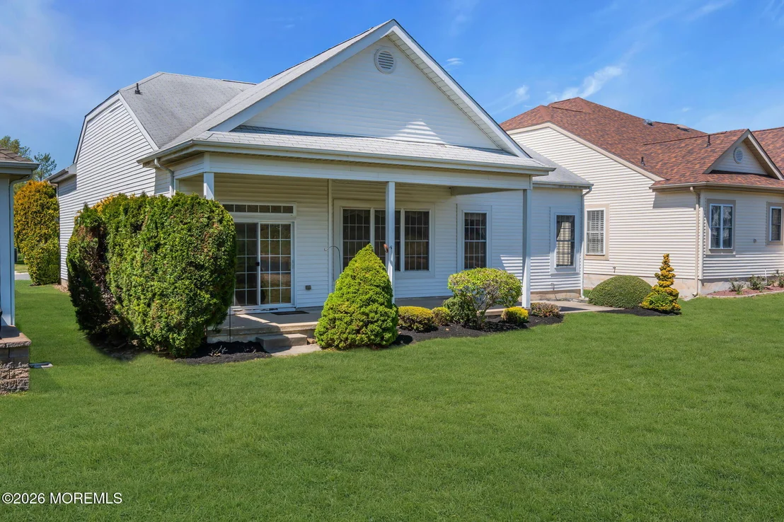 Photo of 39 Baltusrol Drive