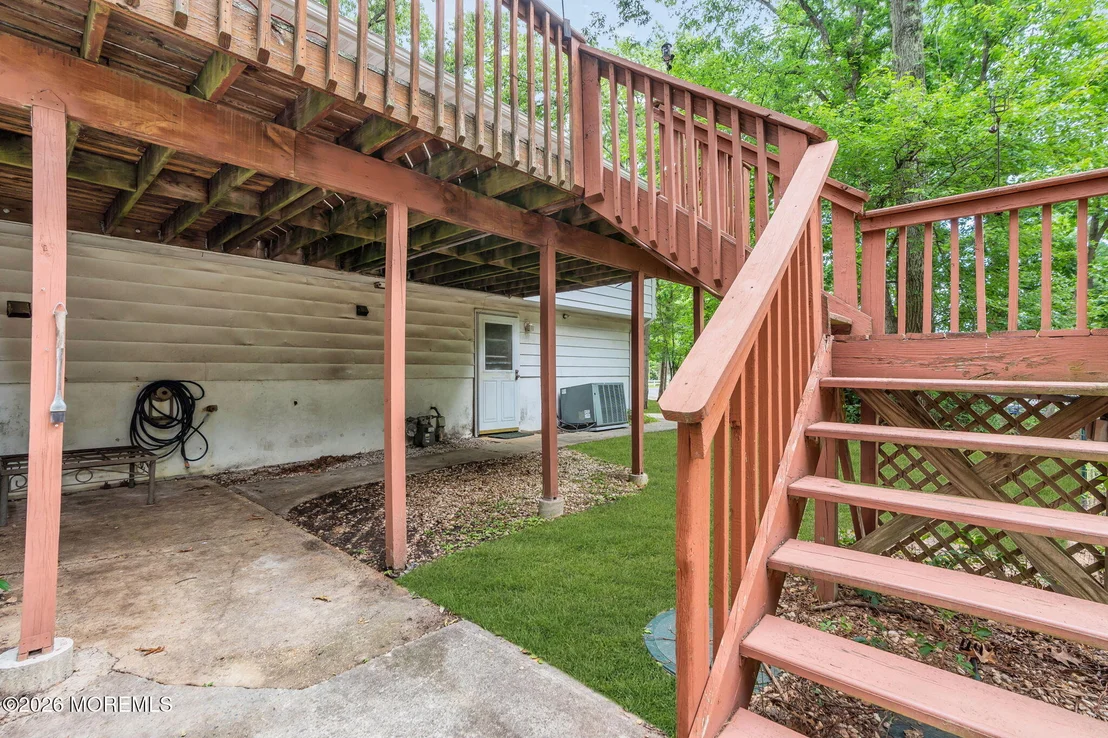 Photo of 114 Locust Avenue