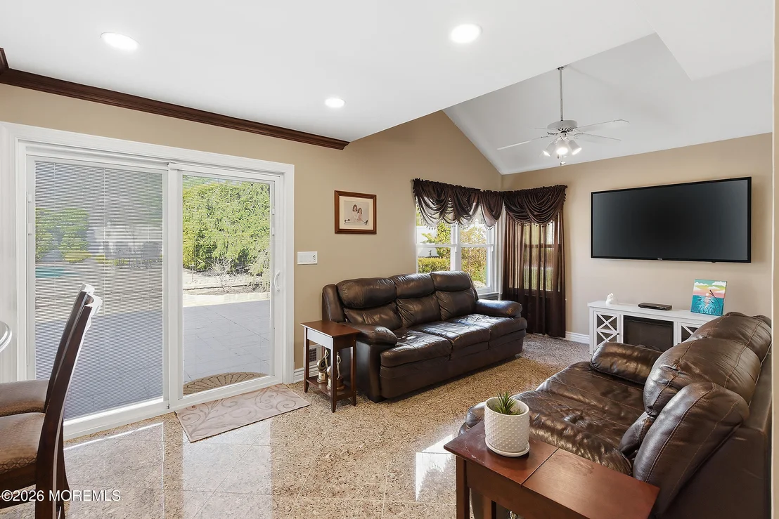 Photo of 20 Cambridge Drive