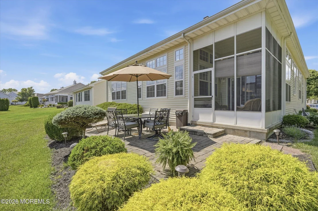 Photo of 112 Mirage Boulevard