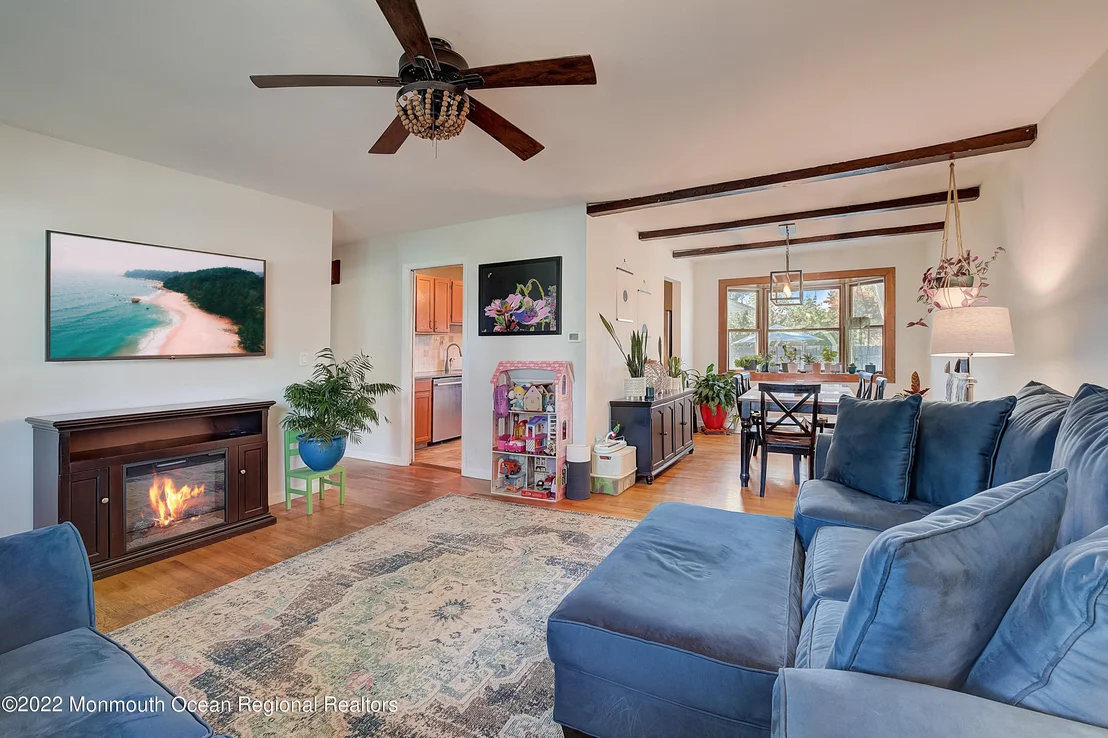Photo of 202 Lorraine Place