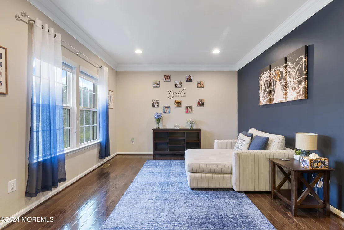 Photo of 115 Emerson Lane