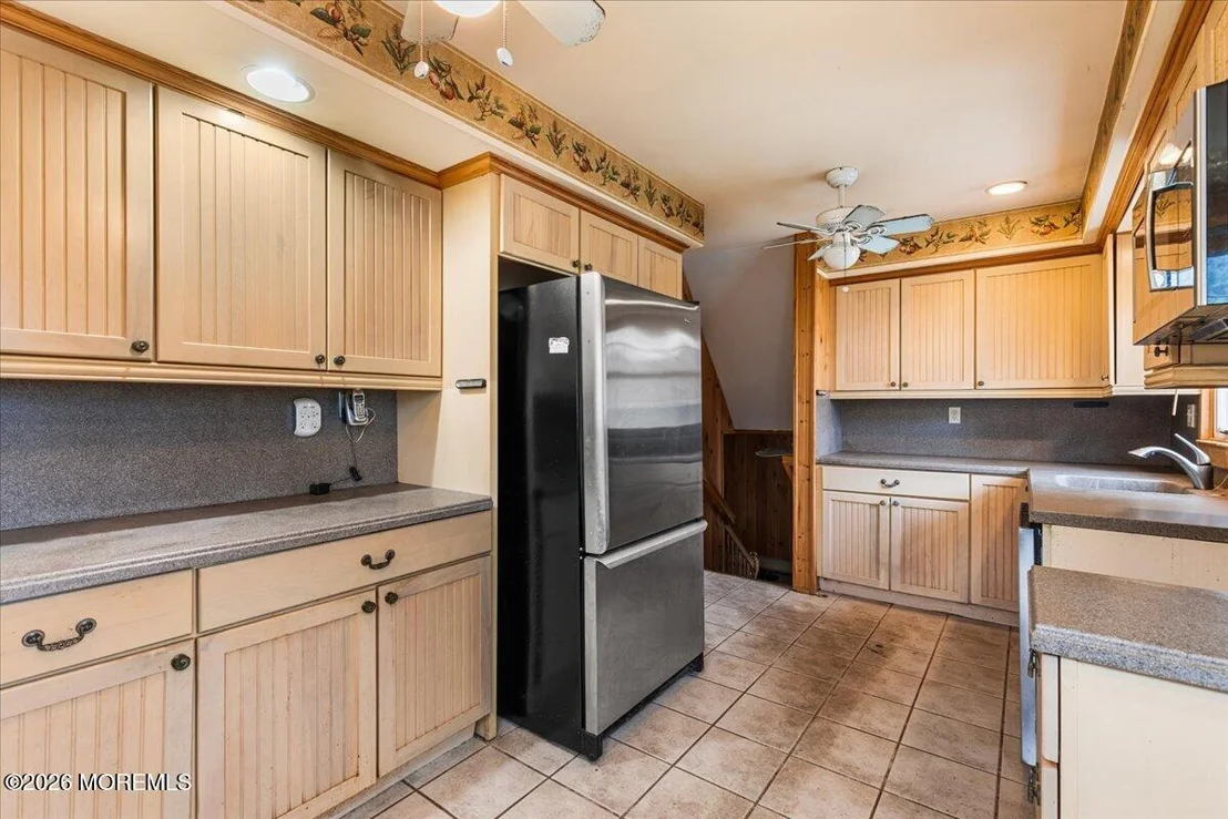 Photo of 20 Eisele Avenue