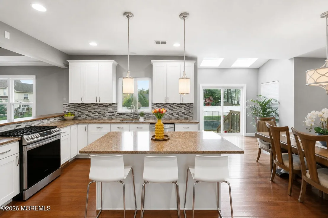 Photo of 1 Prairie Lane