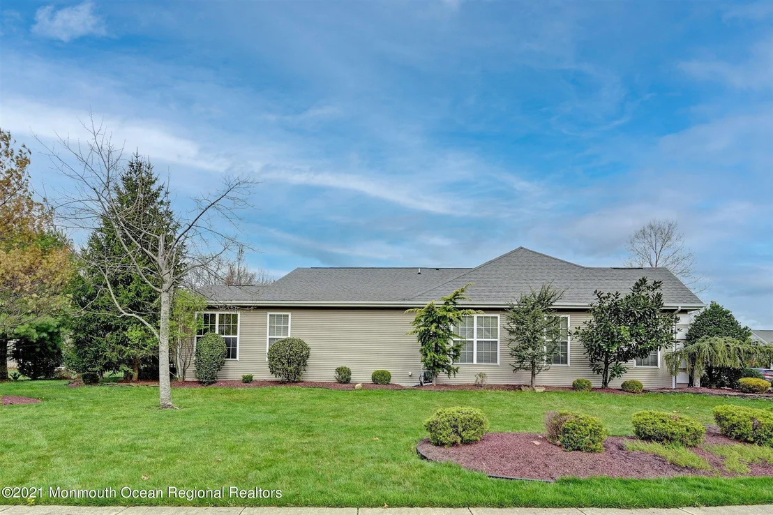 Photo of 41 Portchester Drive