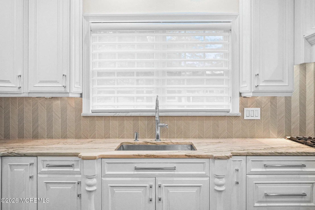 Photo of 2352 Macintosh Drive