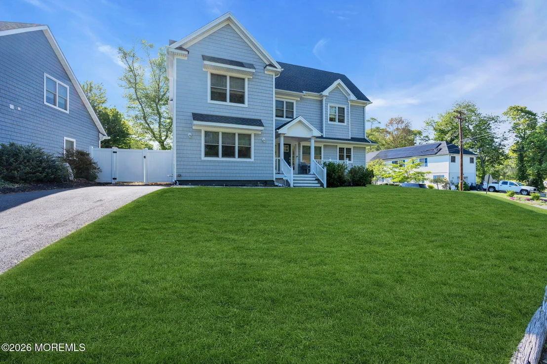 Photo of 2005 Marconi Road