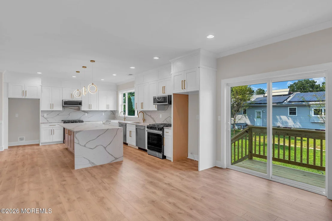 Photo of 1101 3rd Avenue