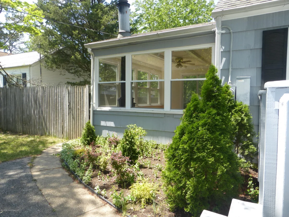 Photo of 253 23rd Avenue