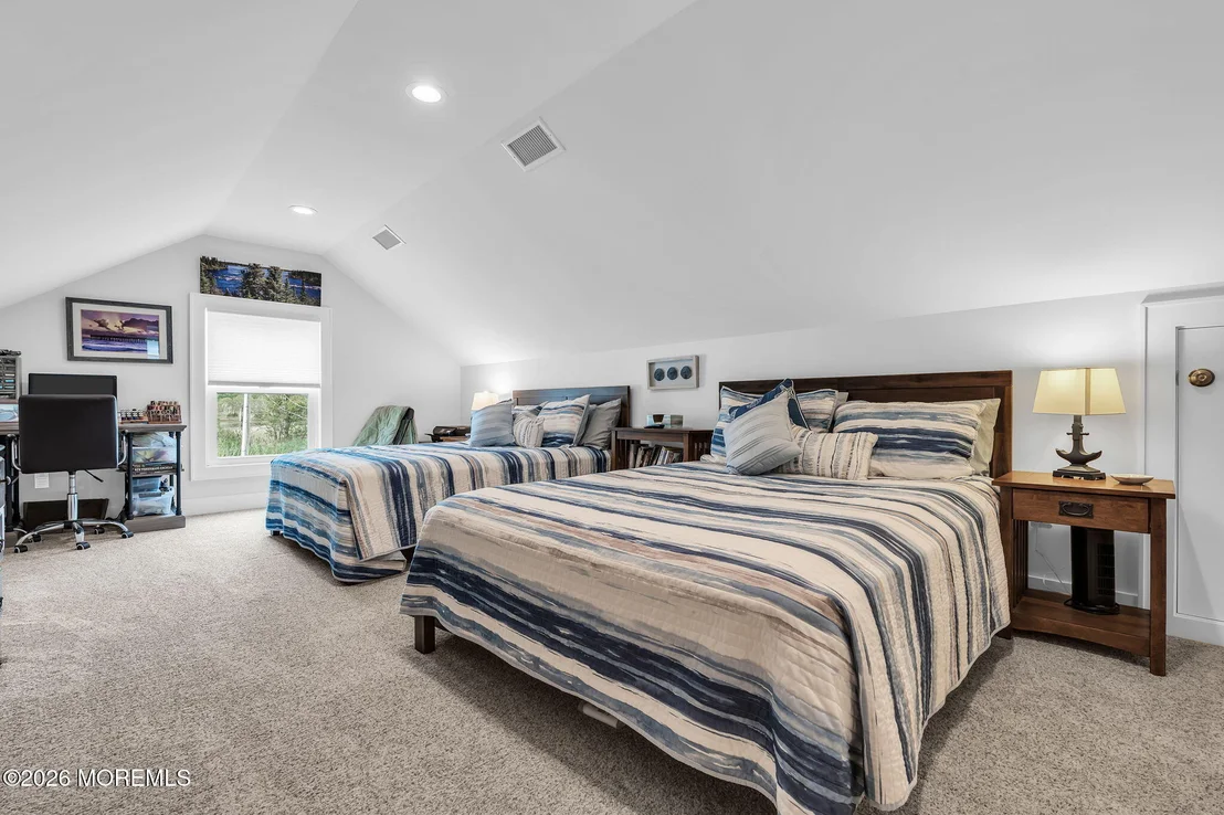 Photo of 237 Bay Shore Drive