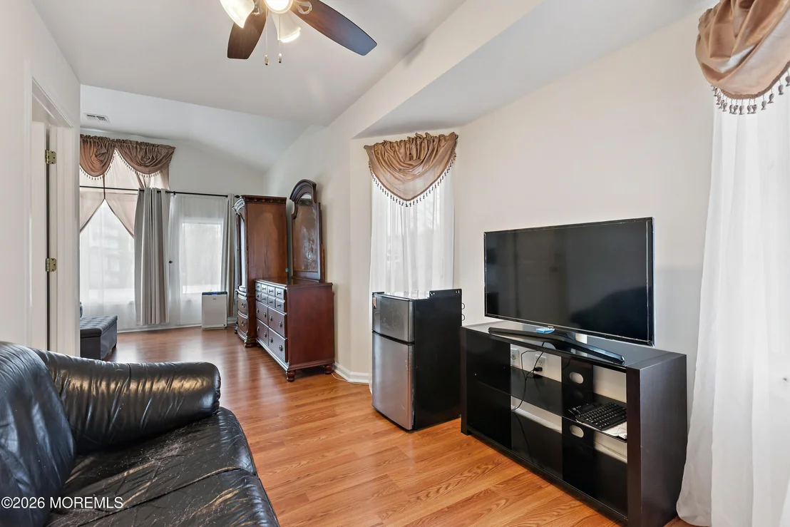 Photo of 10 Walter Drive