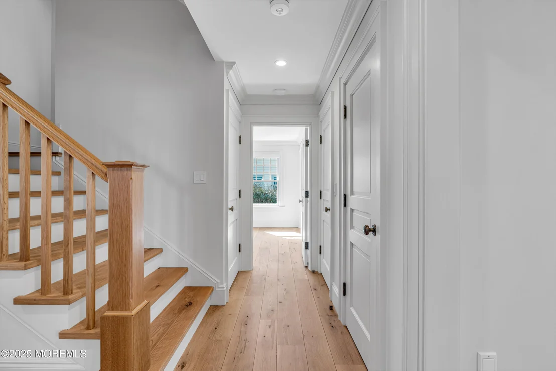 Photo of 327 South Boulevard