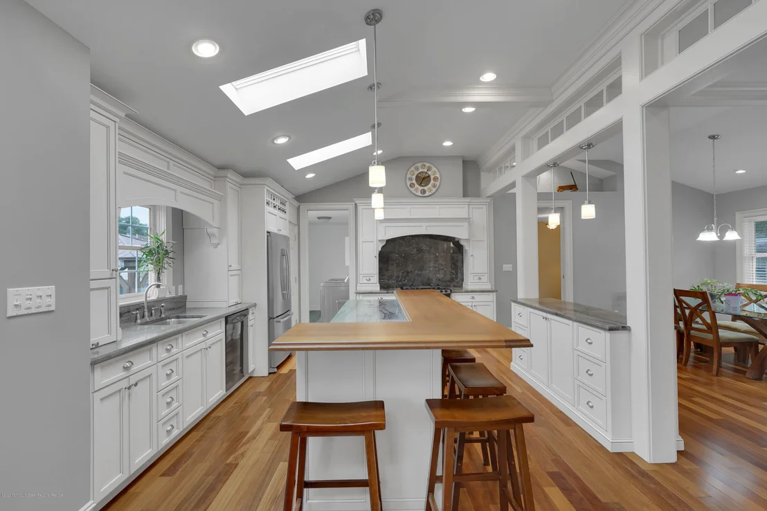 Photo of 159 Natick Trail