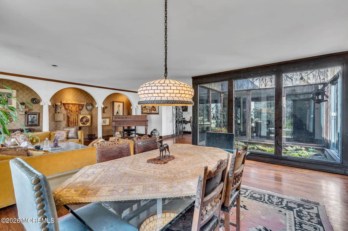 Photo of 6 Surrey Lane