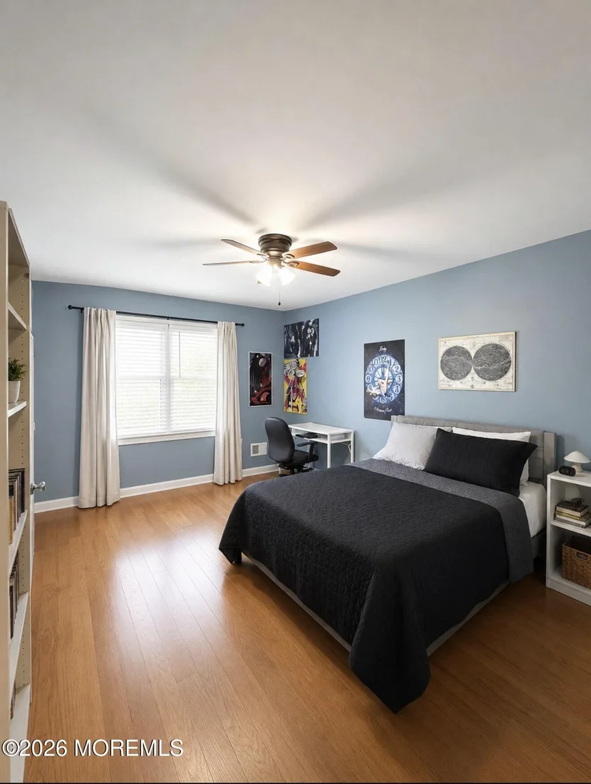 Photo of 565 Azalea Drive