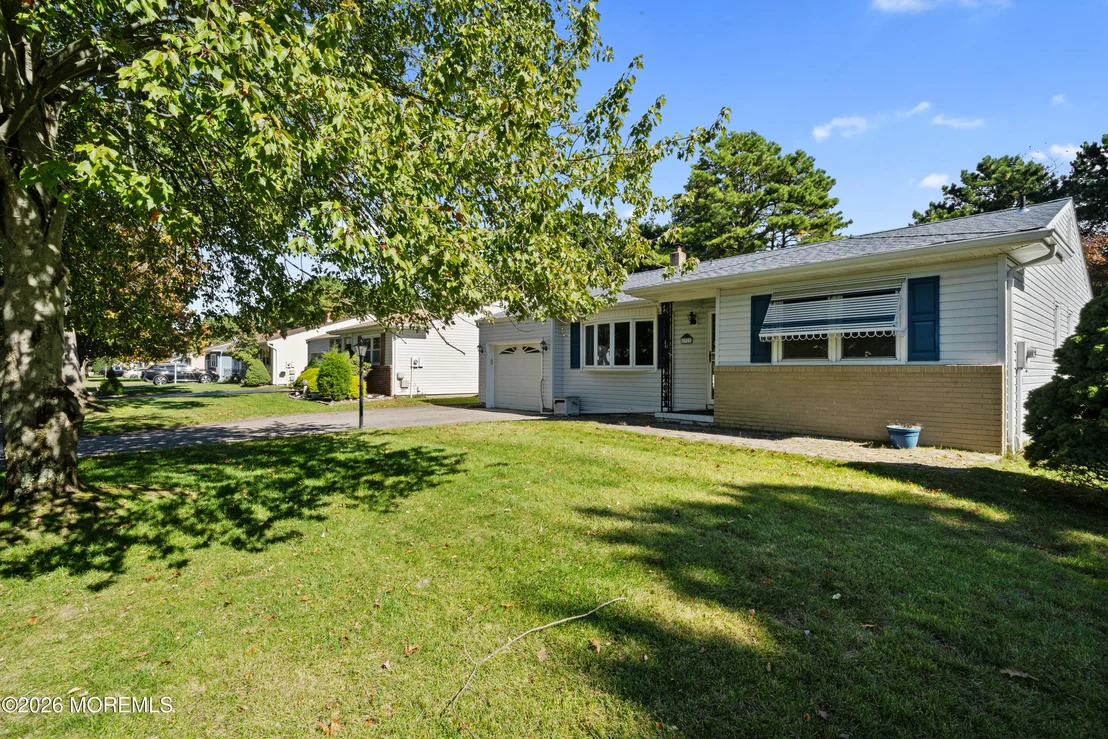 Photo of 92 Castleton Drive