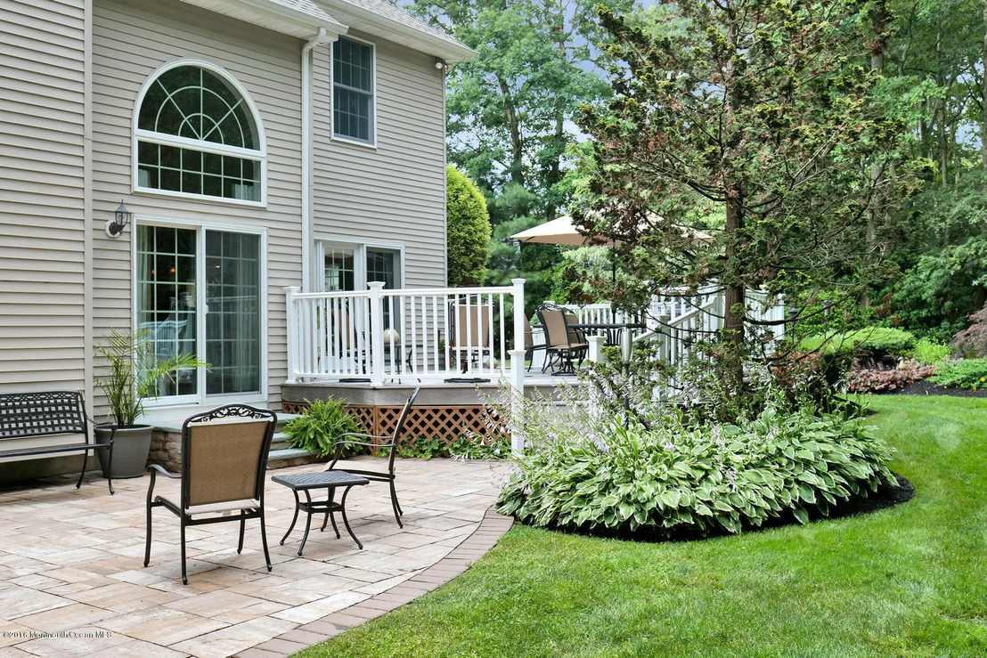 Photo of 1409 Crabapple Drive