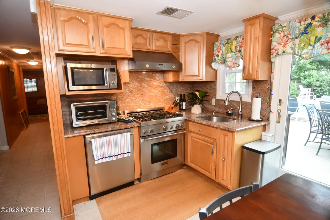 Photo of 902 10th Street