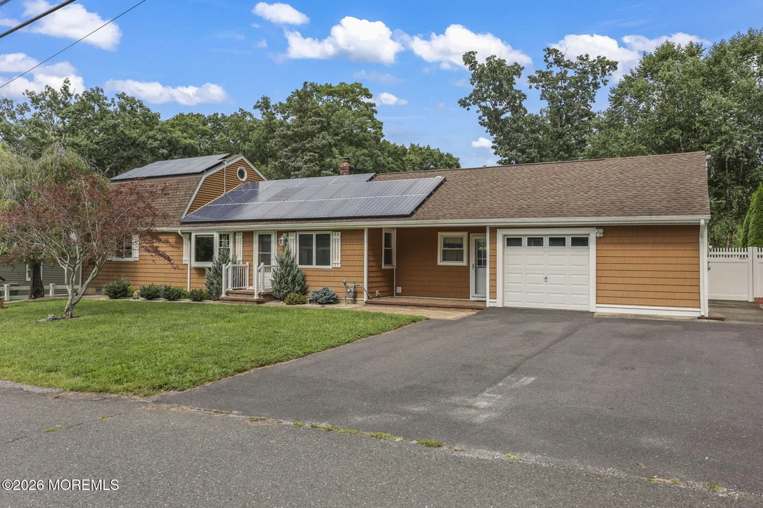 Photo of 67 Crest Drive