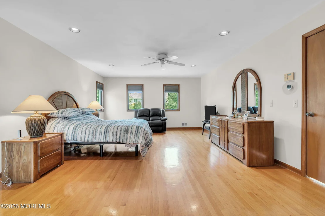Photo of 15 Oxford Drive