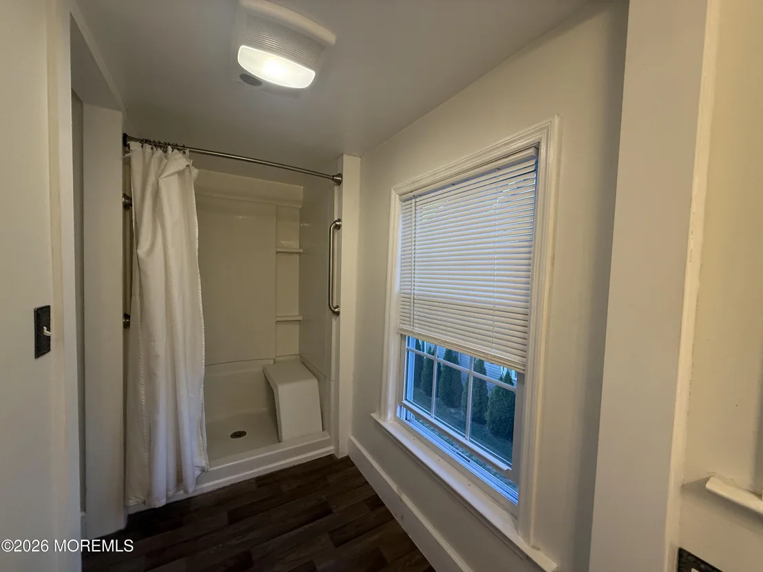 Photo of 1008 14th Avenue