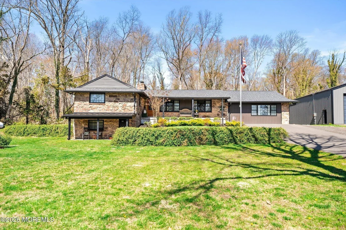Photo of 158 Larrison Road