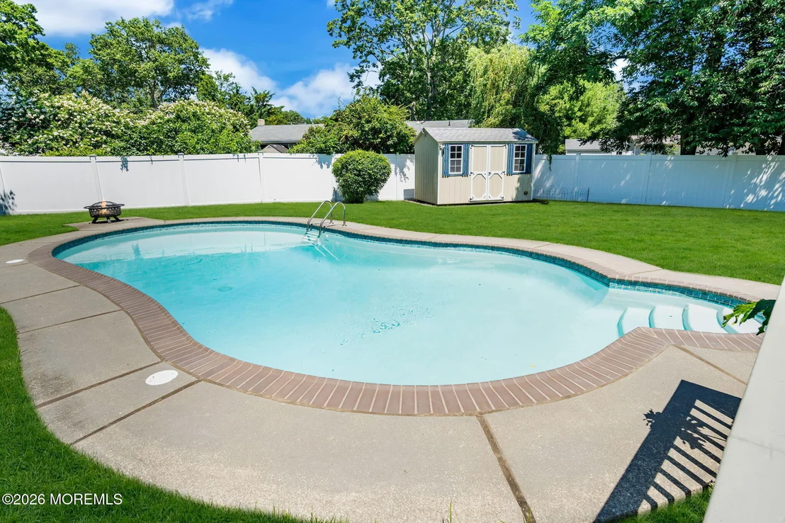 Photo of 1126 Overlook Drive