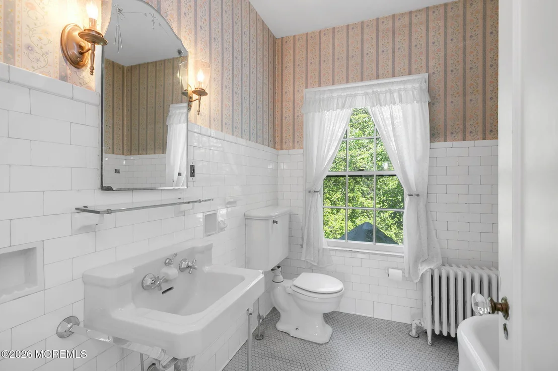 Photo of 83 Ridge Road