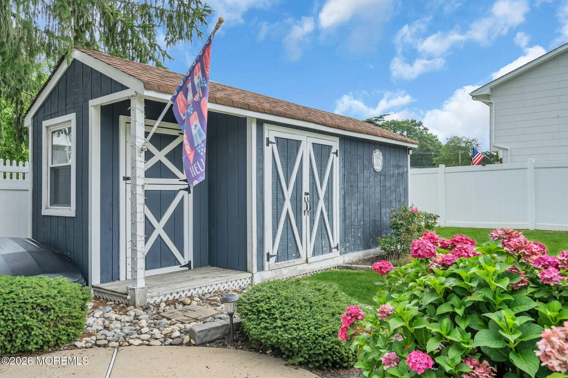 Photo of 1 Meadowbrook Drive