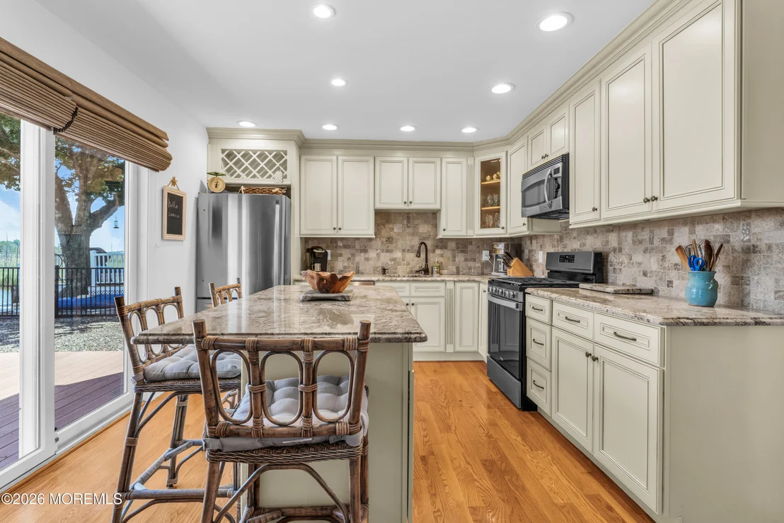 Photo of 157 Royal Drive