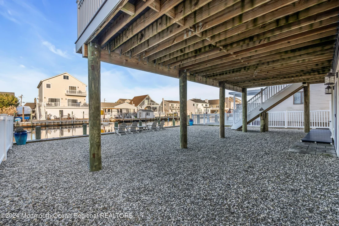 Photo of 106 Saint Lawrence Boulevard