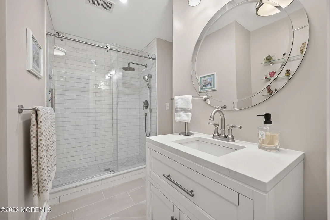 Photo of 407 Vassar Drive