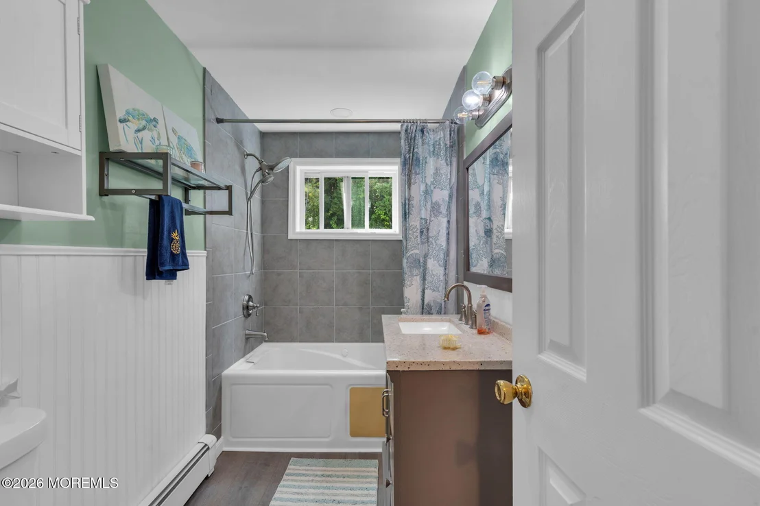 Photo of 155 W 3rd Street
