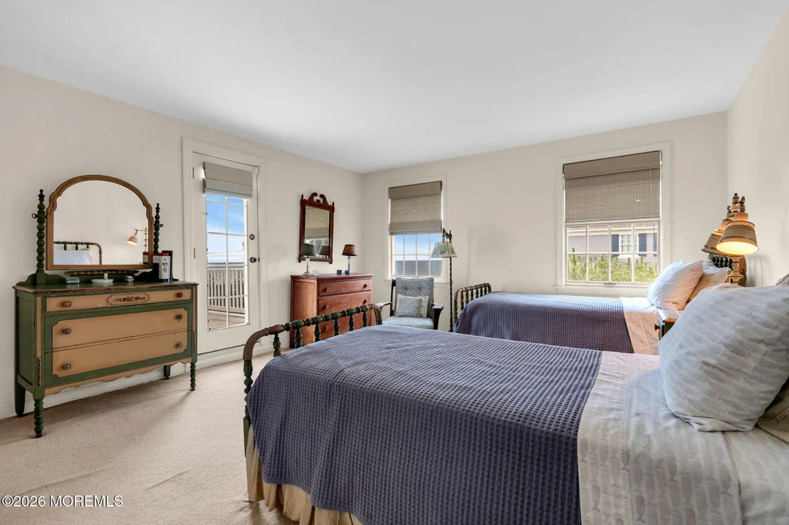 Photo of 5 Howell Avenue