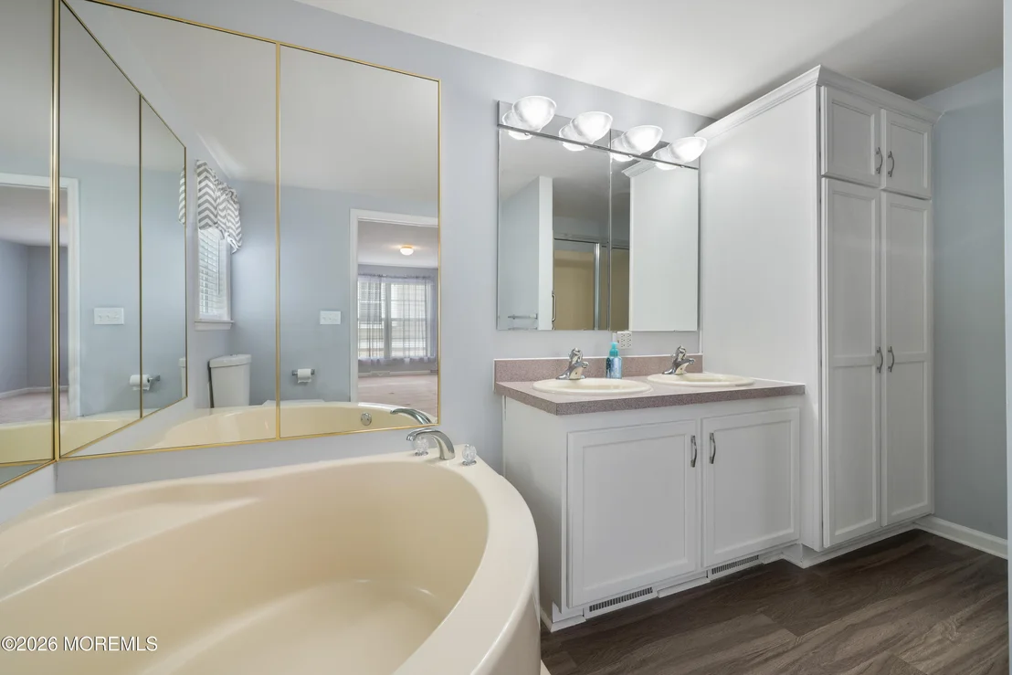 Photo of 48 Fort Lee Drive